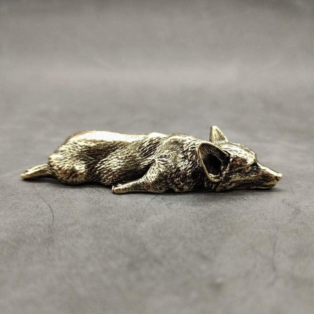 Goudkleurige Miniatuur Dieren Beeldjes van Massief Messing voor Desktop Decoratie - 120 Gram