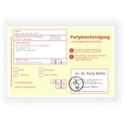 Einladungskarte 40. Geburtstag mit eigenen Fotos gestalten im Design "Einladungskarte 40. Geburtstag: Arztbescheinigung in Creme" - Musterkarte - Karten einfach online bei wunderkarten gestalten...