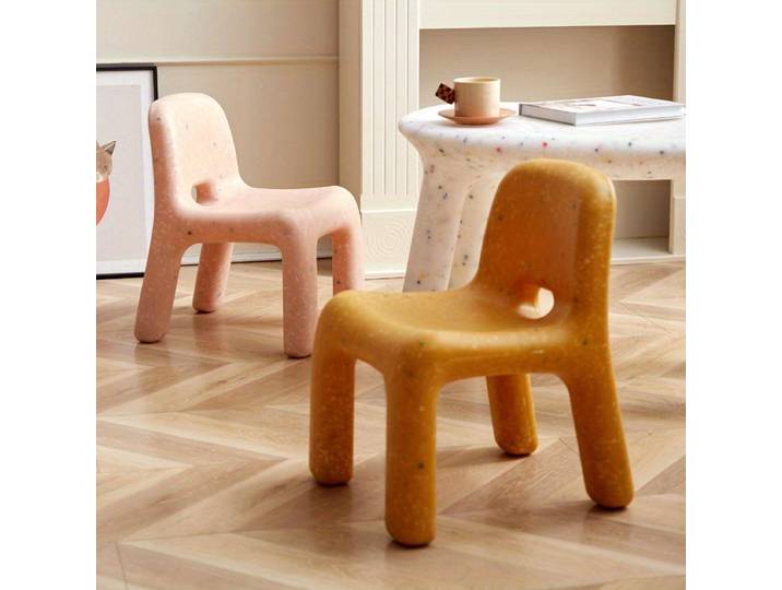 Chaise en plastique de style nordique de haute qualité, banc d'extérieur compact avec dossier, parfait pour la décoration de jardin