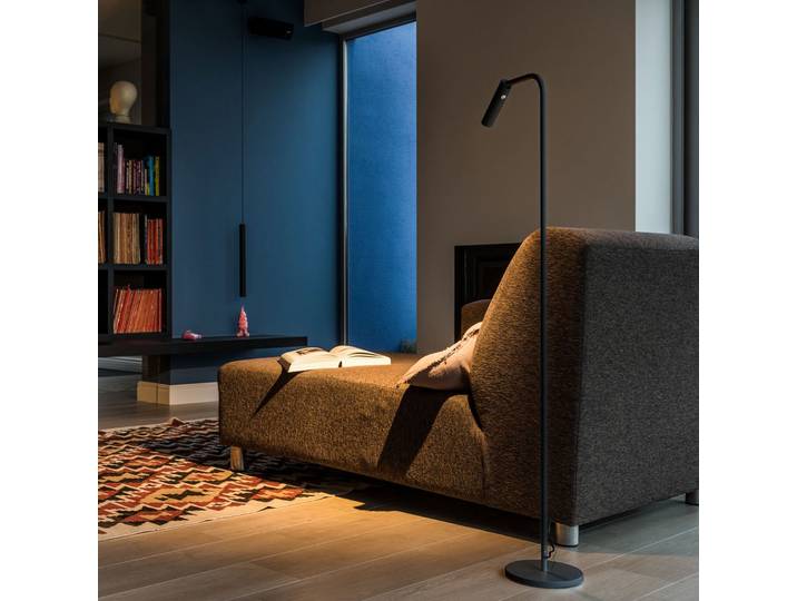 Karpo Stehleuchte Black - SLV - Arbeitszimmer / Büro - Modern - Metall - Mit Schirm