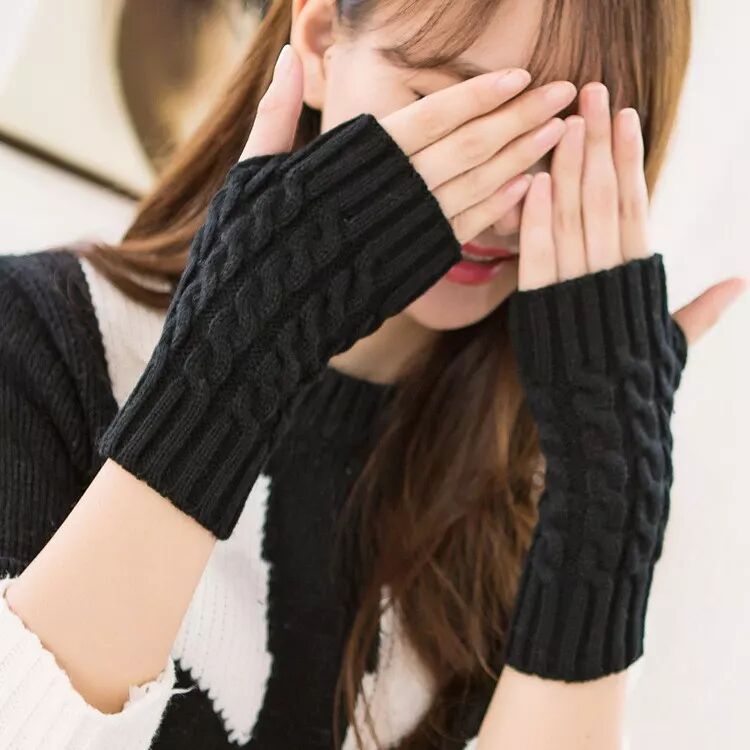 INF Pulswärmer / Fingerlose Handschuhe 1 Paar