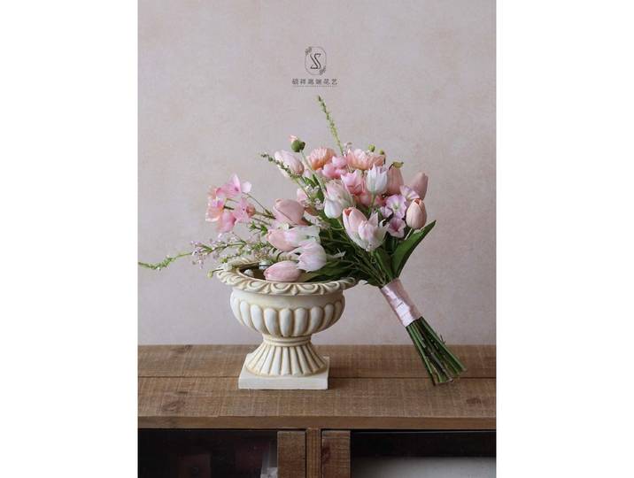 Bouquet de fleurs artificielles en soie, tulipes et cosmos, pour mariage en extérieur, accessoires de photographie élégants pour la mariée