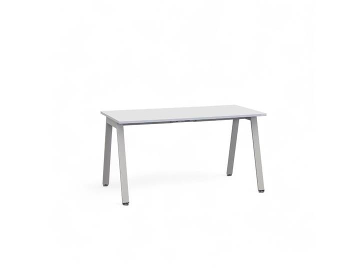 Bürotisch Tradingzone Sem 140x70 cm, Weissgrau/Silbergrau, Rechteckig, Neu, Tisch - Hochwertig & langlebig