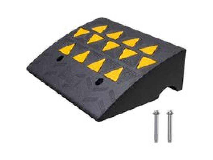 VEVOR Rampe de Seuil Hauteur 15,2 cm Rampe Trottoir Caoutchouc Capacité Charge 15 tonnes Rampe Accès Fauteuil Roulant avec Structure Grillagée Stable pour Passage Voitures Motos Vélos 49,1x37x15,2 cm