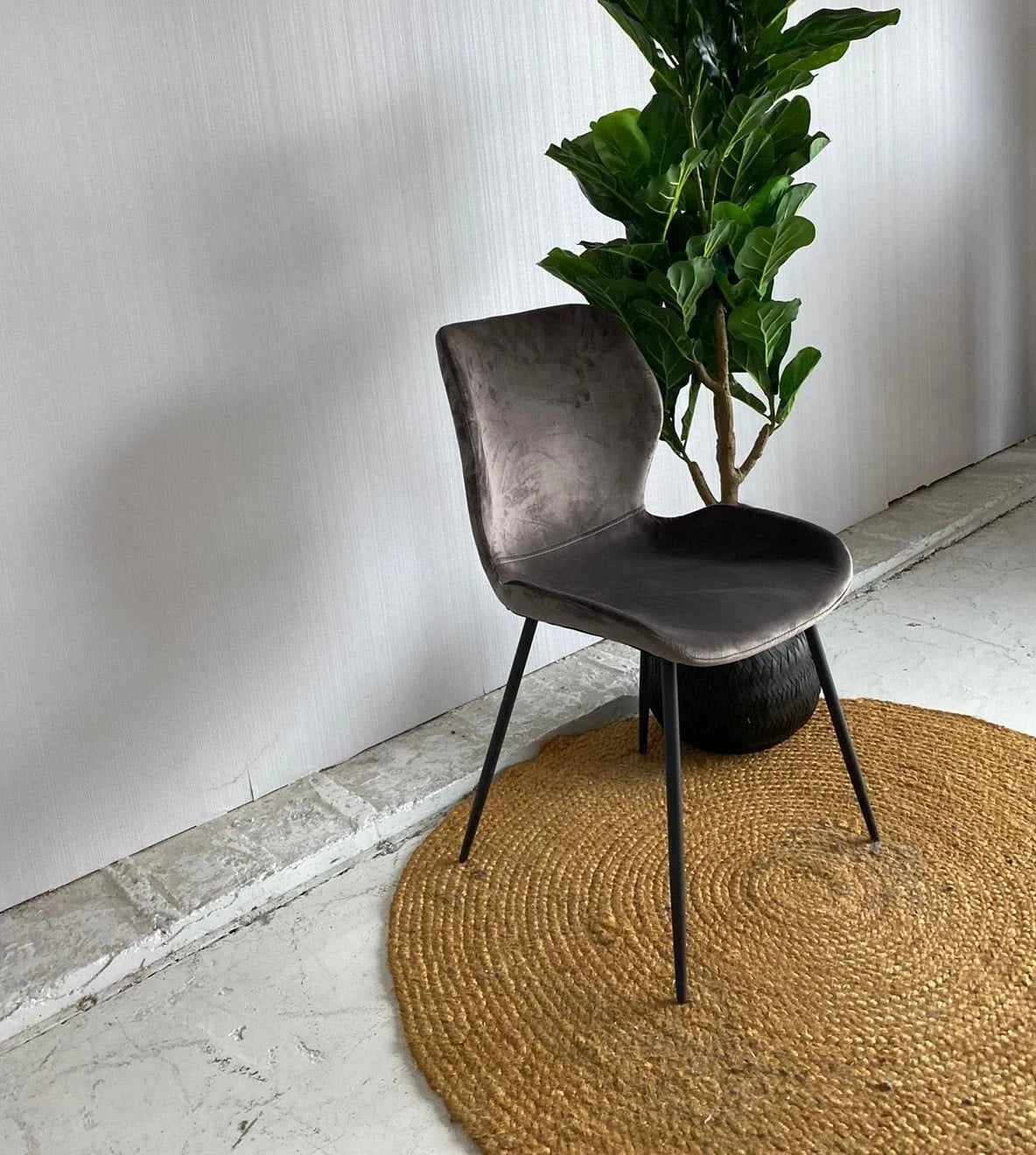 WoonStijl Velvet Stoel met Ronde Buis - Antraciet
