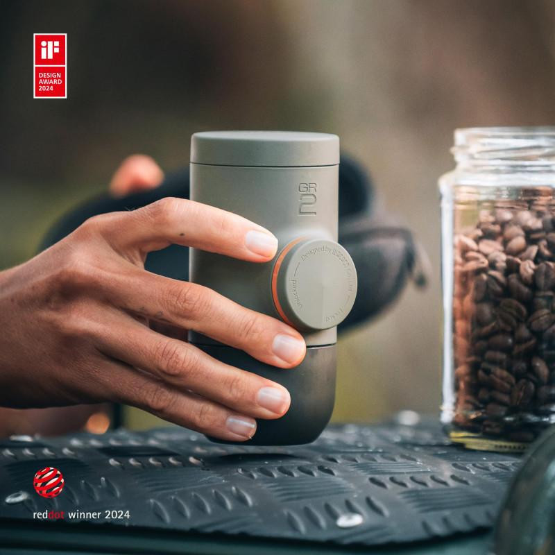 Wacaco Minipresso voor gemalen koffie, grijs en olijgroen, 0,08 liter, 12 gram, 18 bar