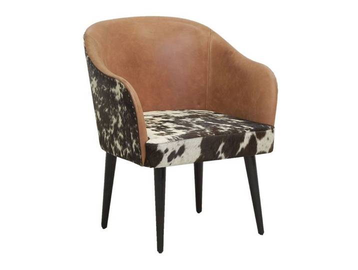 Fauteuil en cuir camel et peau de vache