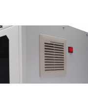 DIGITUS Computergehäuse mit eingebautem Filterlüfter und Nivellierfüßen 670x300x650 mm Innenm. 581x292x550 Glastür Lüfter RAL 7035 (DN-CC 9002)