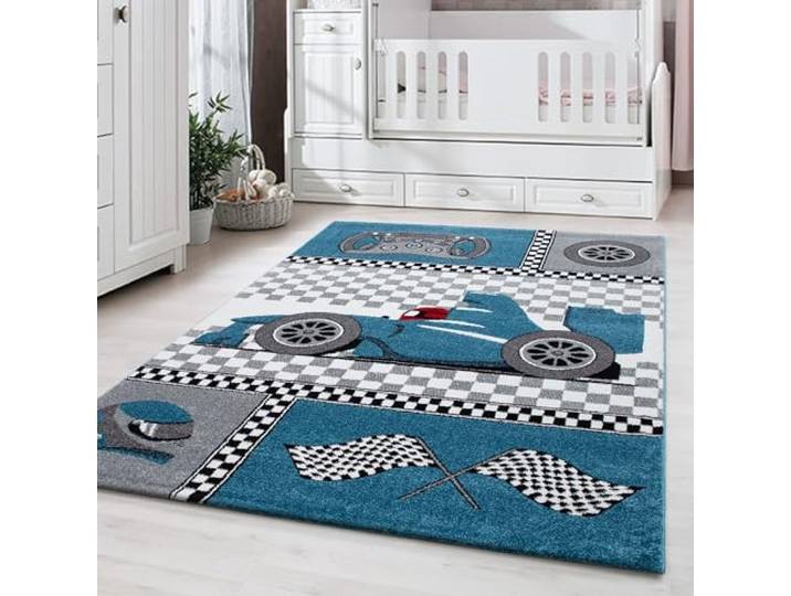 Carpetsale24 Kinderteppich Rennfahrerwelt Blau 200x290 cm – XXL Spielteppich fürs Jungenzimmer – Kuschelig & Abenteuerlich