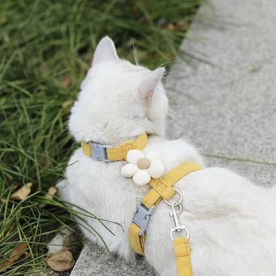 Uplifted Finds Pastel Flower Harness & Leash Set yellow m