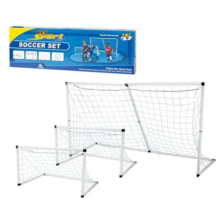Lena Ein Fussballtor (52399200)
