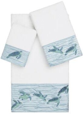 Authentic Hotel and Spa Turkish Cotton Turtles Embroidered White 3-piece Towel Set