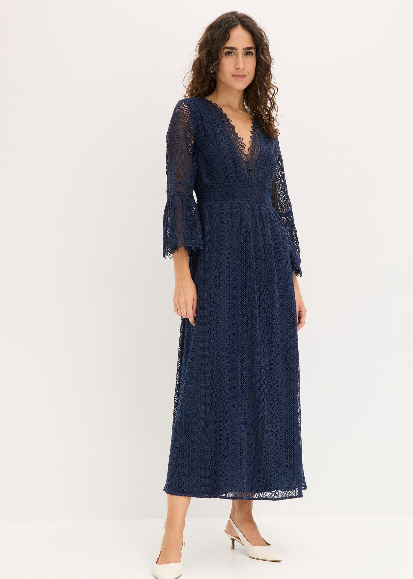 bonprix Maxikleid in Crochet-Optik und Spitzendetails, blau, Gr.48, Elegantes Maxikleid mit Spitze und leichter Wickeloptik., 60% Baumwolle