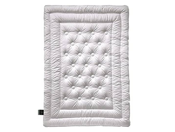 Billerbeck Bettdecke Brilliant – Dicke Winterdecke – 155 x 220 cm – extra warme Decke für den Winter – mit 100% Kamelhaar