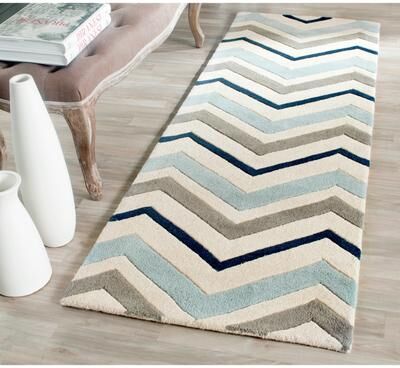 SAFAVIEH Handmade Chatham Arlene Modern Wool Rug