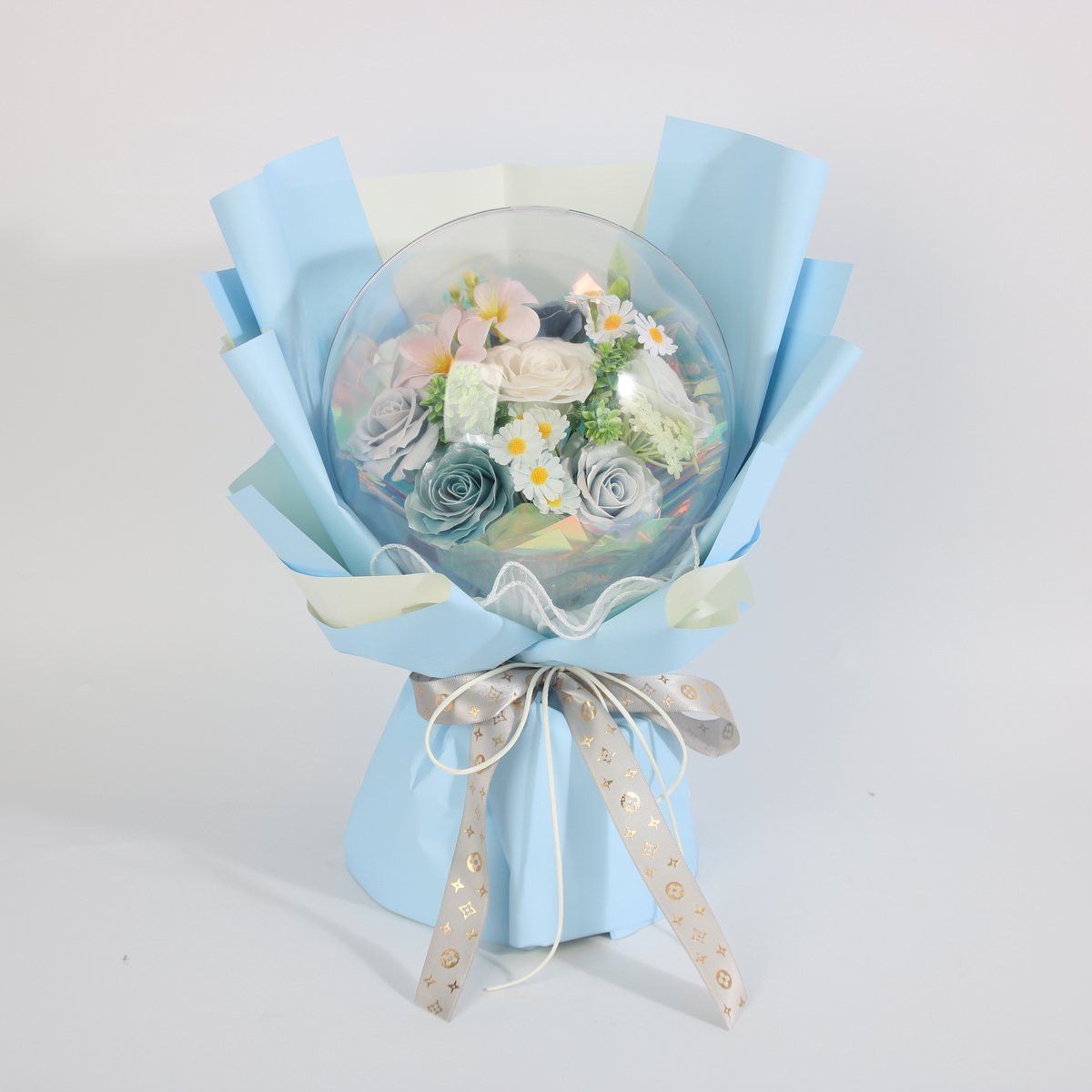 La Roselle Amsterdam Licht blauw Bubble Kunstbloemen Boeket – Geurende Rozen in Transparante Bubble Dome – IJsblauw, Wit & Pastel