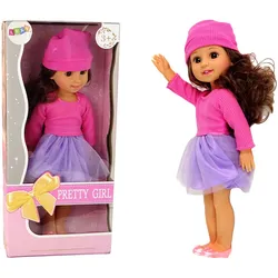 Babypuppe mit braunem Haar