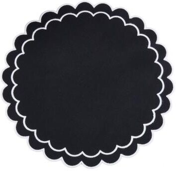 Saro Lifestyle "Scalloped Cotton Placemats (Set of 4) - Layered Wavy Edge Round Table Placemats for Dining, Entertaining & Everyday Table, 15"""