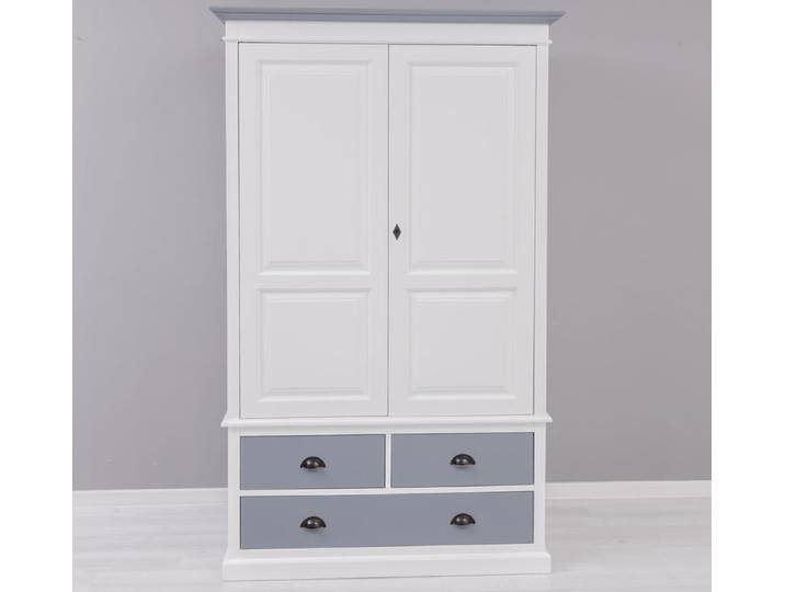 Landhaus-Kleiderschrank weiß mit fehgrauen Details