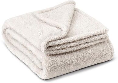 HGTV Teddy Sherpa Fur Throw Blanket Snowbound 50 x 70 inches by THE NORTHWEST GROUP in Hgtv (Size OS)