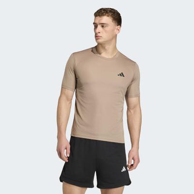 T-Shirt ADIDAS PERFORMANCE "WORKOUT ESSENTIALS BASE", Herren, Gr. L, beige (chalky braun), Obermaterial: 100% Polyester, Rundhals, Shirts T-Shirt, reguläre Passform, mit Climacool Technologie