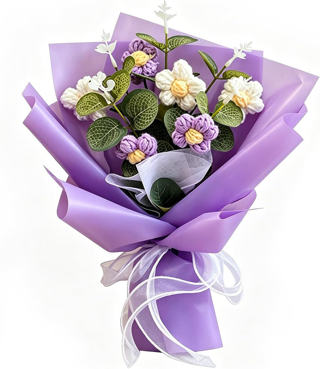 Gehaakt boeket met paarse en zwarte geconserveerde bloemen, 24 x 28 cm