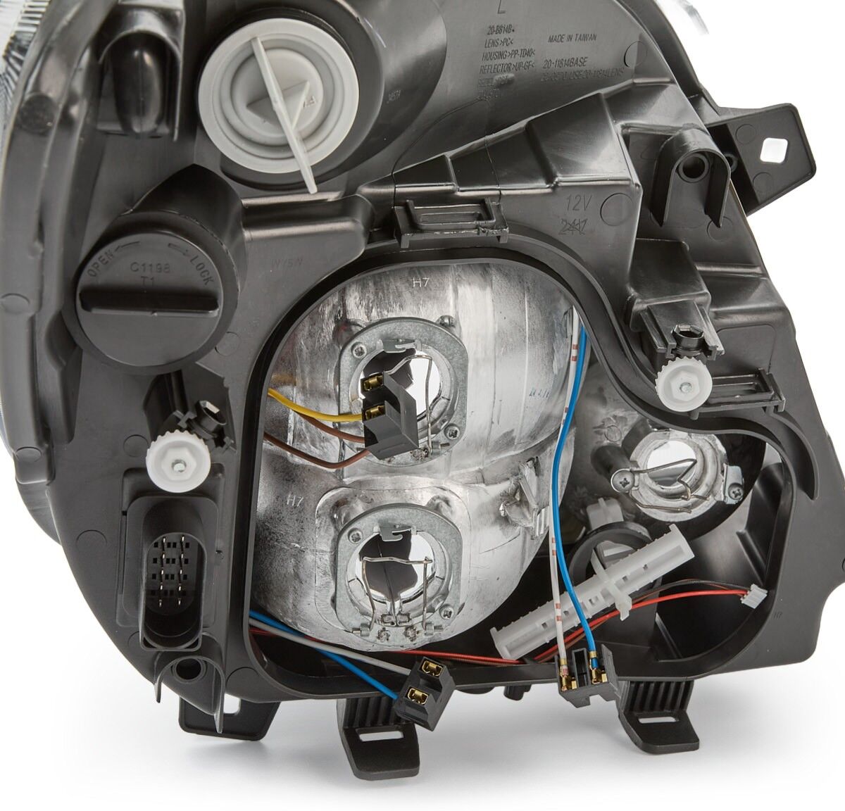 TYC 20-11814-35-2 Headlight