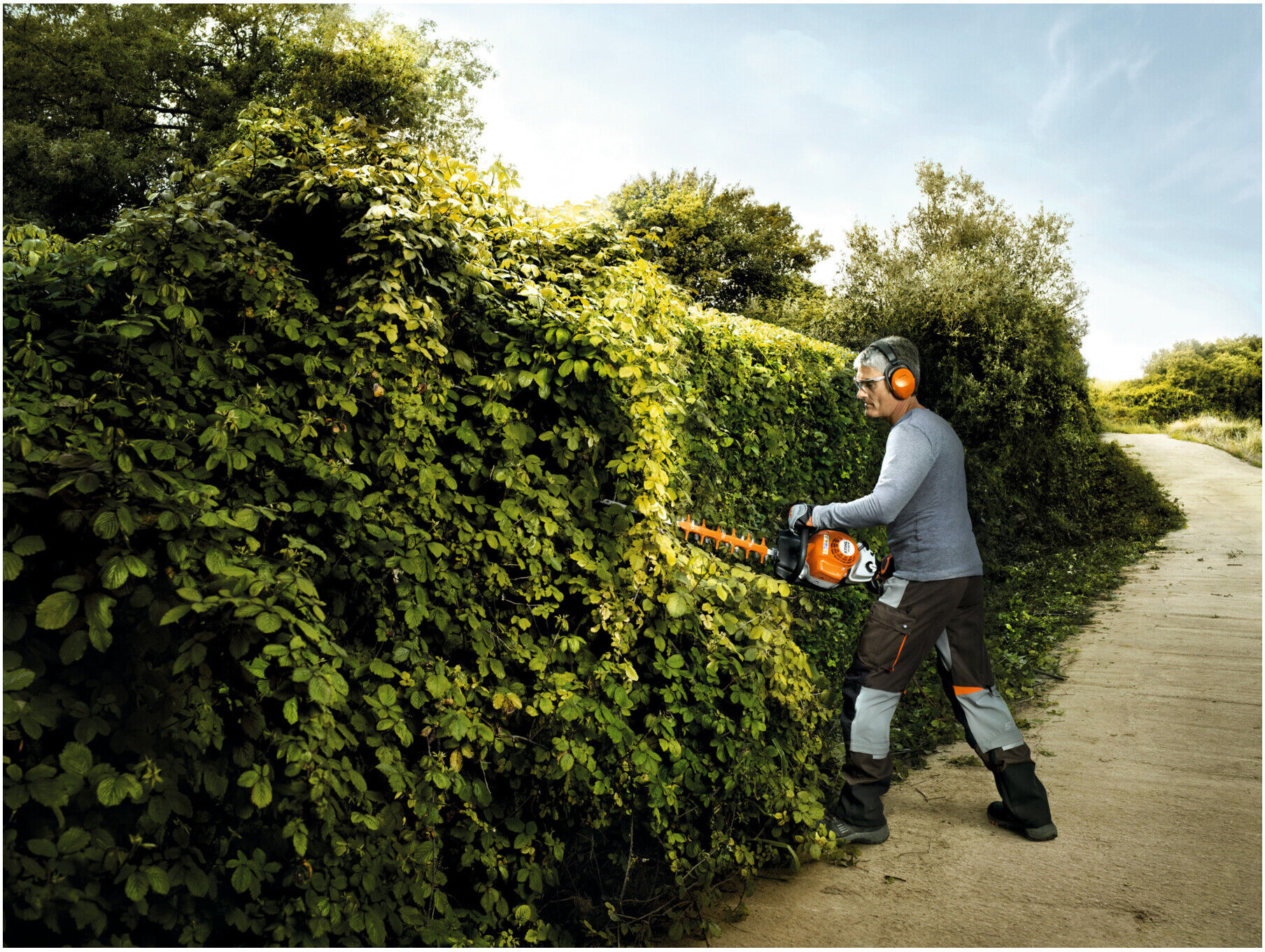 STIHL Benzin-Heckenschere HS 82 R, Schnittlänge 60 cm (42370112977)