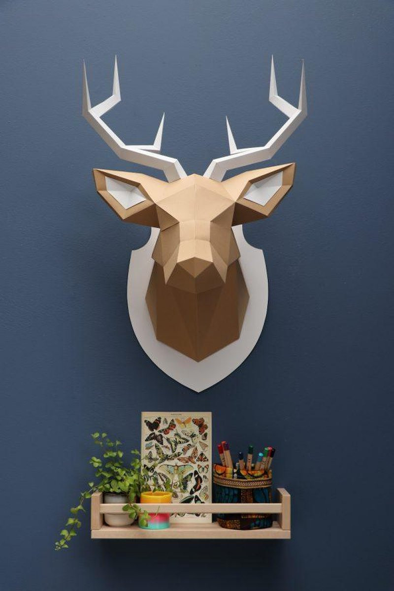 Assembli Hert kit DIY wandkast in karamel bruin voor volwassenen