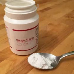Sango Koralle | Kalzium, Magnesium & 70 Mineralien (Pulver & Kapseln) Pulver (100g)