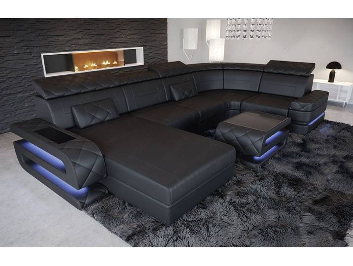 Sofa Dreams Wohnlandschaft Bologna U Form Leder, 6-Sitzer, Couch, opt. Schlaffunktion, Kopfstützen, Farbwechsel-LED