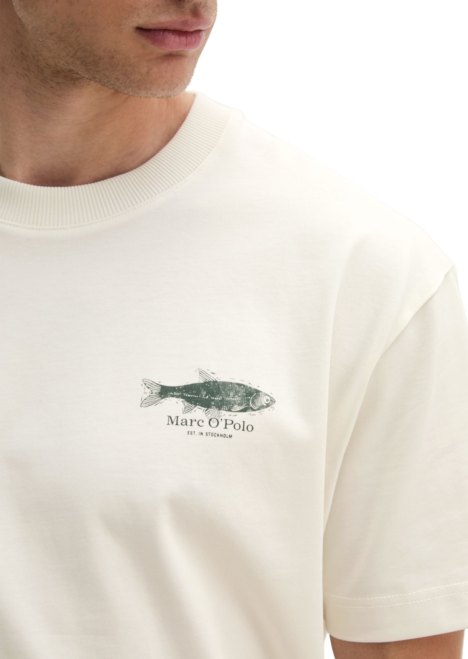 Marc O' Polo T-Shirt MARC O'POLO, Herren, Gr. M, egg weiß, Jersey, Obermaterial: 100% Baumwolle, loose fit normal, Rundhals, Shirts T-Shirt, loose mit Seafood-Rückenprint egg weiß M