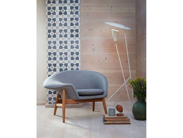 Silhouette Stehleuchte, warmweiß, Höhe 140 cm - Warm Nordic - Wohnzimmer - Design - Metall - Einflammig