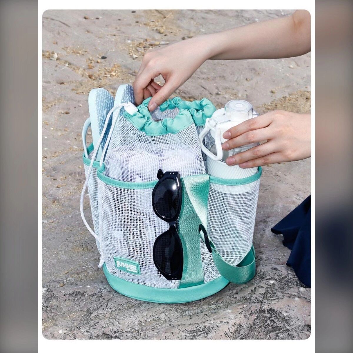 INF Schwimmtasche mit Schnellentwässerung, Nylon+PVC Mesh, 5 Fächer und verstellbarem Schultergurt Grün