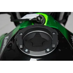 SW-Motech EVO Tankring - Schwarz. Kawasaki-Modelle. Tank mit 5 Schrauben.