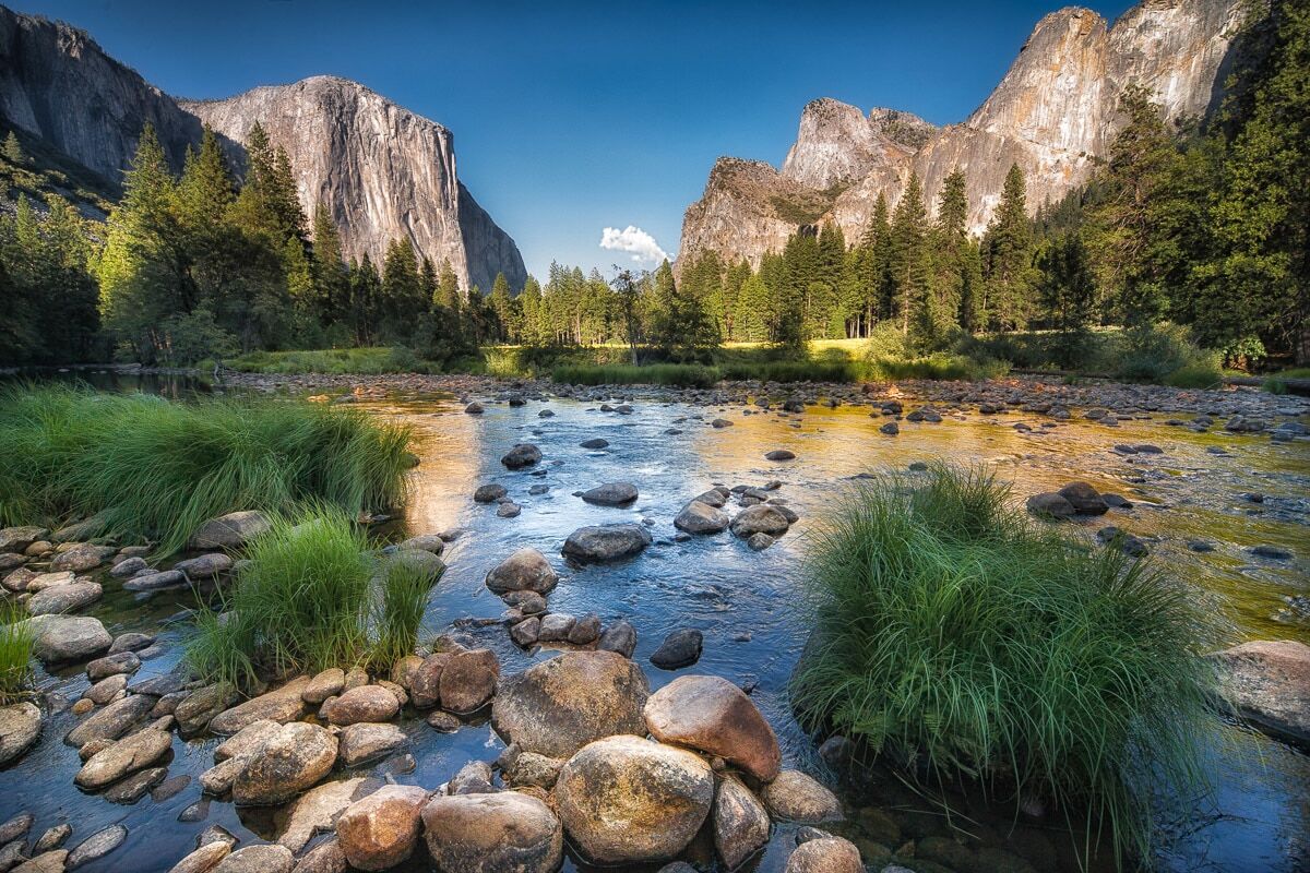 Fototapete PAPERMOON "Yosemite Rive Reflexion", bunt, B:3,5m L:2,6m, Vlies, Tapeten, Fototapete bunt B/L: 3,5m x 2,6m, Bahnen: 7 Stk.
