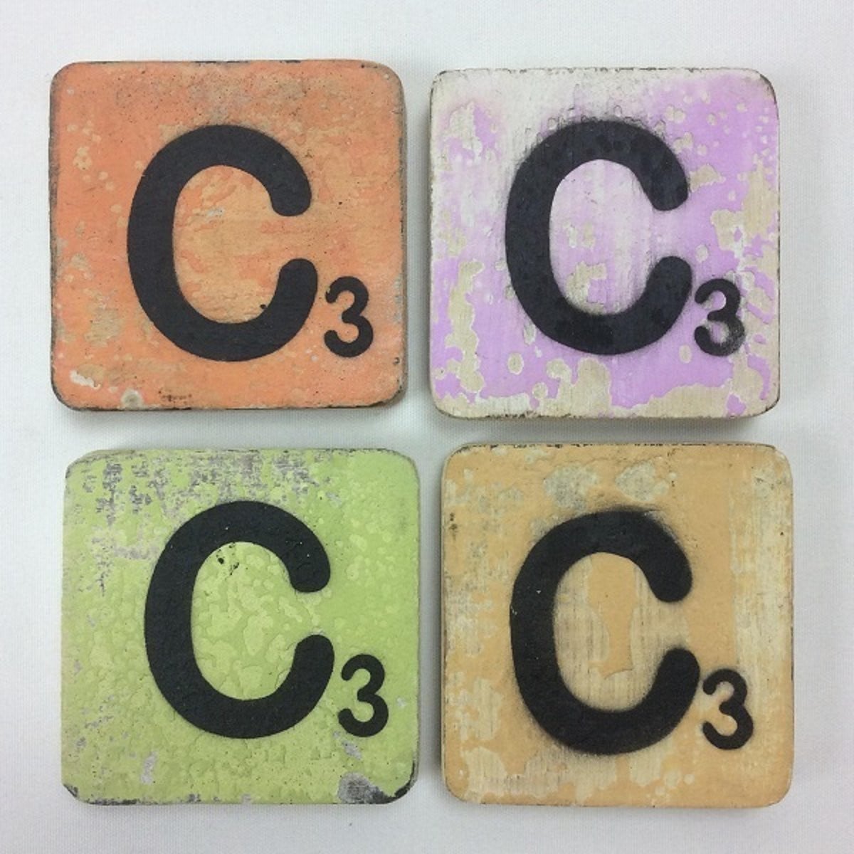 Gekleurde Letter C voor tafeldecoratie, 6 x 6 cm