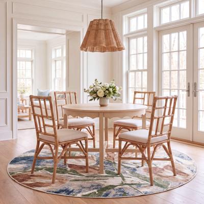SAFAVIEH Utopia Waltraude Modern & Contemporary Polyester Rug