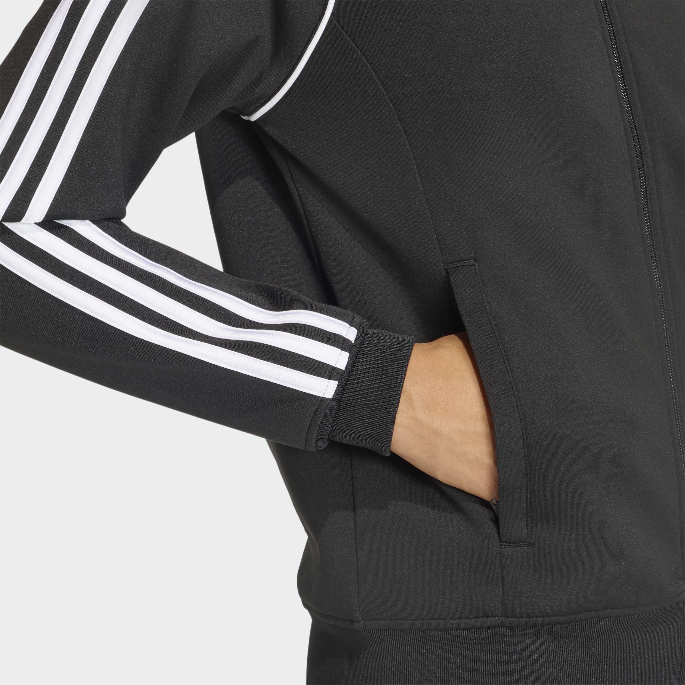 Outdoorjacke ADIDAS ORIGINALS "SST TT", Damen, Gr. XL, schwarz-weiss (schwarz, weiß), Obermaterial: 50% Baumwolle, 43% Polyester, 7% Elasthan, Rundhals, Jacken Outdoorjacke, sportliche Outdoorjacke, Modell SST TT schwarz, weiß XL