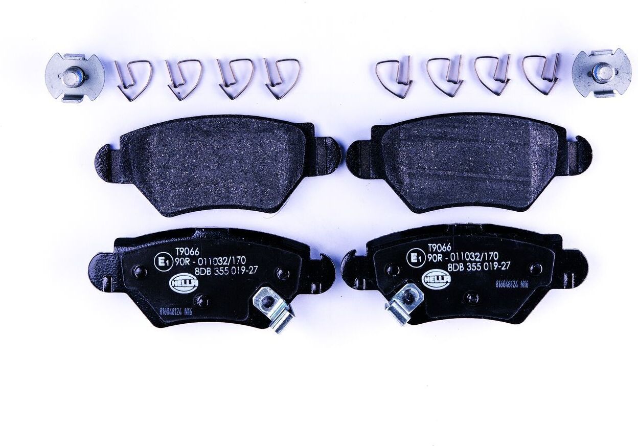 HELLA 8DB 355 019-271 Brake pad set