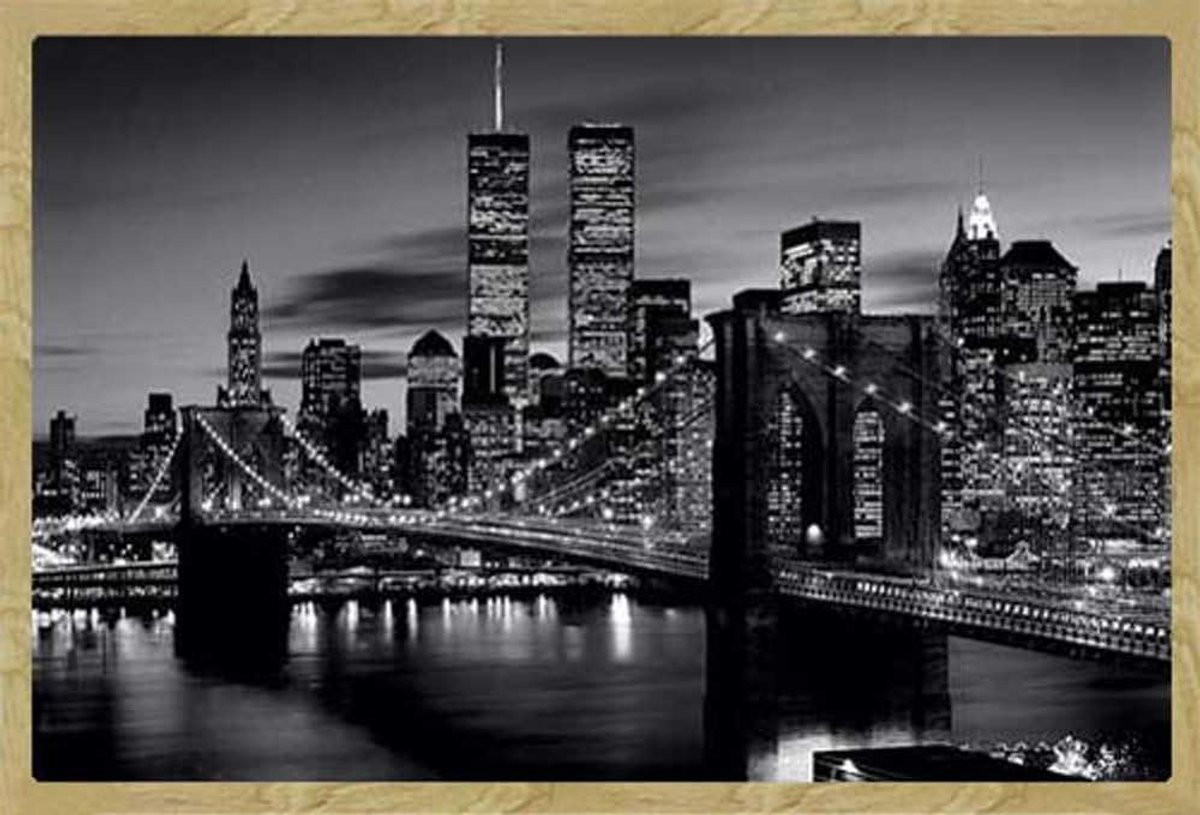 Poster Brooklyn Bridge Nachtfoto New York Zwart-wit Fotografie 91.5 x 61 cm