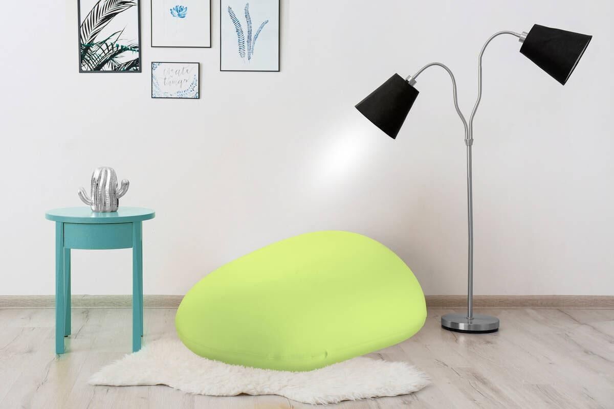 Sitzsack KAYOOM "Jump, Sitzsack-Kissen, einfach gestaltet, weich gefüllt", grün, B:78cm H:50cm T:101cm, Bezug: Lycra 82% Nylon 18% Elasthan Füllungmaterial: EPS-Perlen, Sitzsäcke, Sitzsack, komfortabel, modern, sorgfältige Verarbeitung, Aussenhülle dehnba
