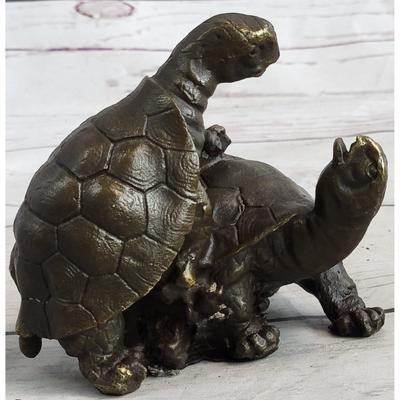 Bronzhaus Adorable Figurine Two Turtle Sharing Love Bronze Statue Sculpture Figure Figure