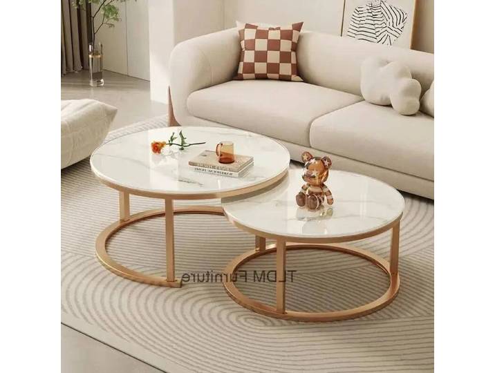 Table basse design minimaliste, table à café esthétique, table de luxe transparente, design nordique unique, meubles en métal