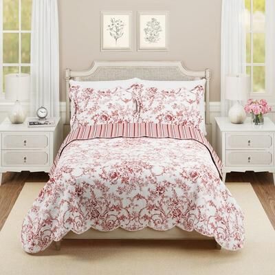 Modern Heirloom Garden Toile 100% Cotton Reversible Scalloped Quilt Set