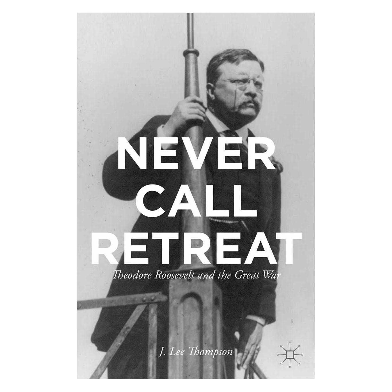 Springer Never Call Retreat (Englisch, Softcover, J Thompson, J. Thompson) (56827154)