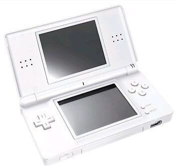 Nintendo DS Lite   inkl. Spiel   Weiß   Dr. Kawashimas Gehirn-Jogging (DE Version) - Refurbished