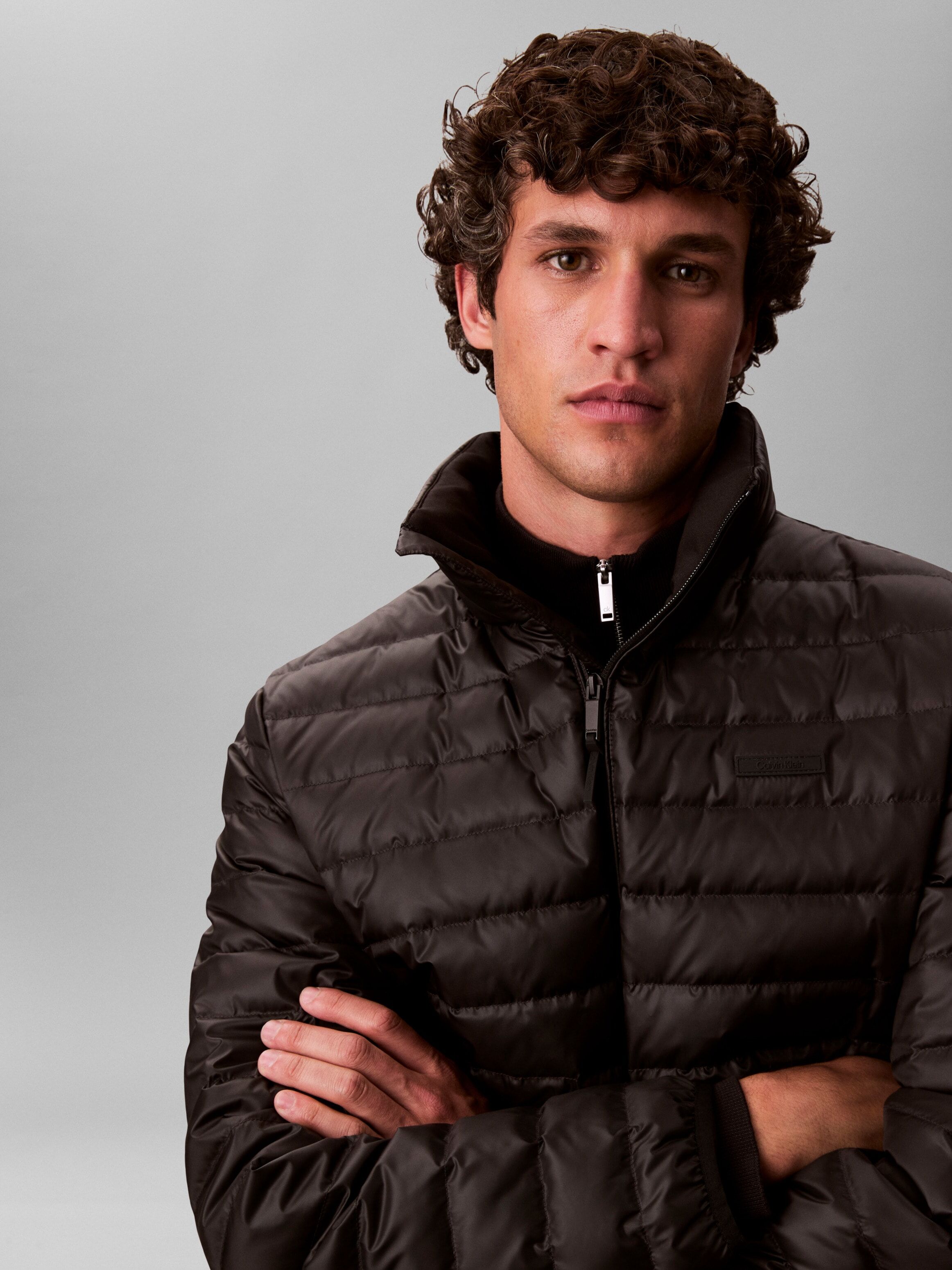 Steppjacke CALVIN KLEIN "LS LT WT NYLN CHNNLD", Herren, Gr. XL, schwarz, Web, Obermaterial: 100% Polyamid, unifarben, regular fit normal, Rundhals, eingesetzt gerader Abschluss, Jacken Steppjacke, Mit Rundhalsausschnitt schwarz XL