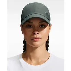 Nike Herren Caps He/Uni Nike Dri-FIT Club Unstrukturierte Metall-Swoosh-Cap, Größe S/M in Schwarz Schwarz