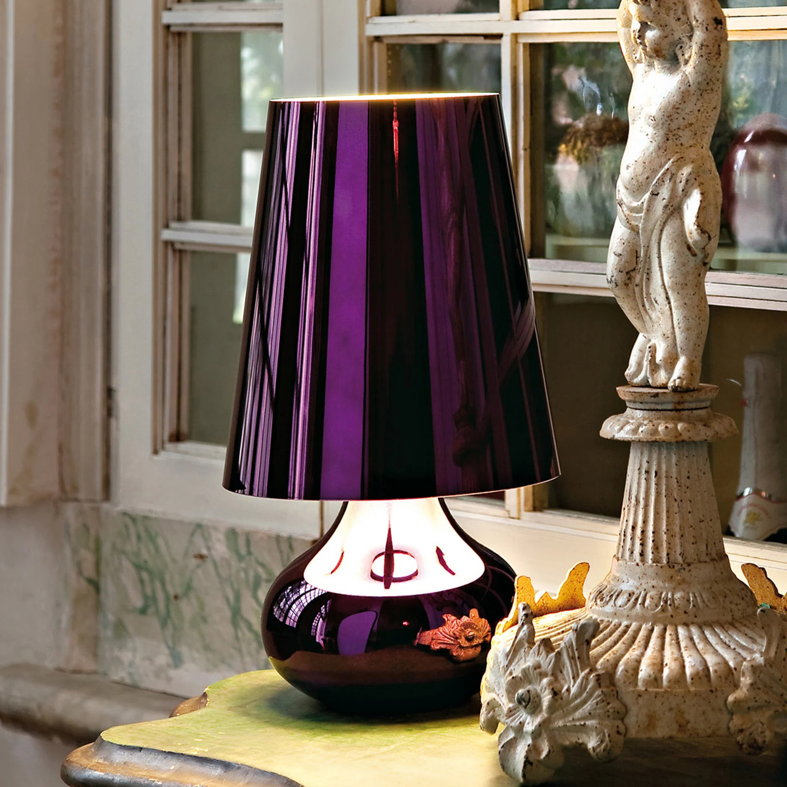 Kartell Cindy LED tafellamp - Paars - Kunststof